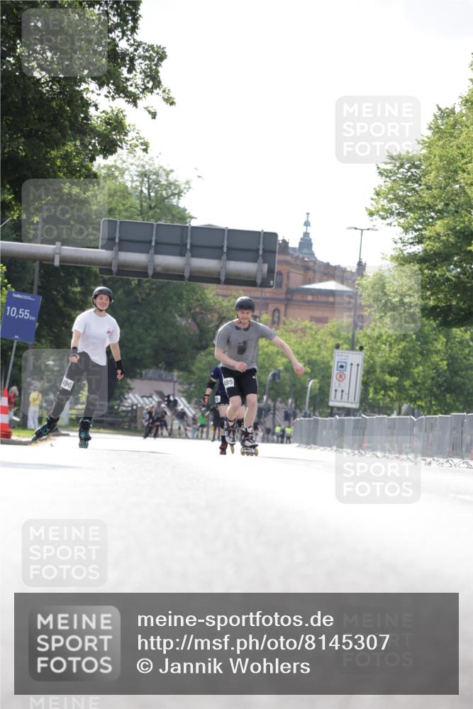 29.06.2025 - hella hamburg halbmarathon Jannik Wohlers http://msf.ph/oto/8145307 29.06.2025 09:08:31 Lombardsbrücke  meine-sportfotos.de
