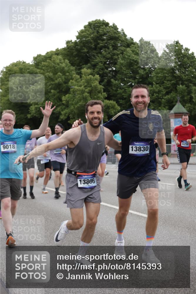29.06.2025 - hella hamburg halbmarathon Jannik Wohlers http://msf.ph/oto/8145393 29.06.2025 10:47:01 Lombardsbrücke 1434, 1463, 1523, 1704, 2148, 2407, 2994, 3339, 4037, 4184, 4325, 4806, 4895, 4974, 4975, 5621, 5622, 5895, 6255, 6256, 6879, 6995, 7403, 7630, 7631, 8105, 8270, 8915, 8953, 9018, 9273, 9969, 9972, 10075, 10206, 10903, 11276, 11351, 11378, 11458, 11730, 11738, 13349, 13430, 13431, 13737, 13806, 13819, 13830, 13898, 13909, 14197, 14441, 14516, 14517, 15413, 16337, 16552, 17122, 17216, 17514, 18258, 18415, 18753, 18781, 18852, 18858 meine-sportfotos.de
