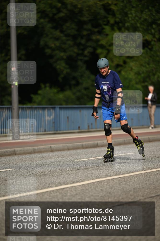 29.06.2025 - hella hamburg halbmarathon Dr. Thomas Lammeyer http://msf.ph/oto/8145397 29.06.2025 09:14:07 Kennedybrücke  meine-sportfotos.de