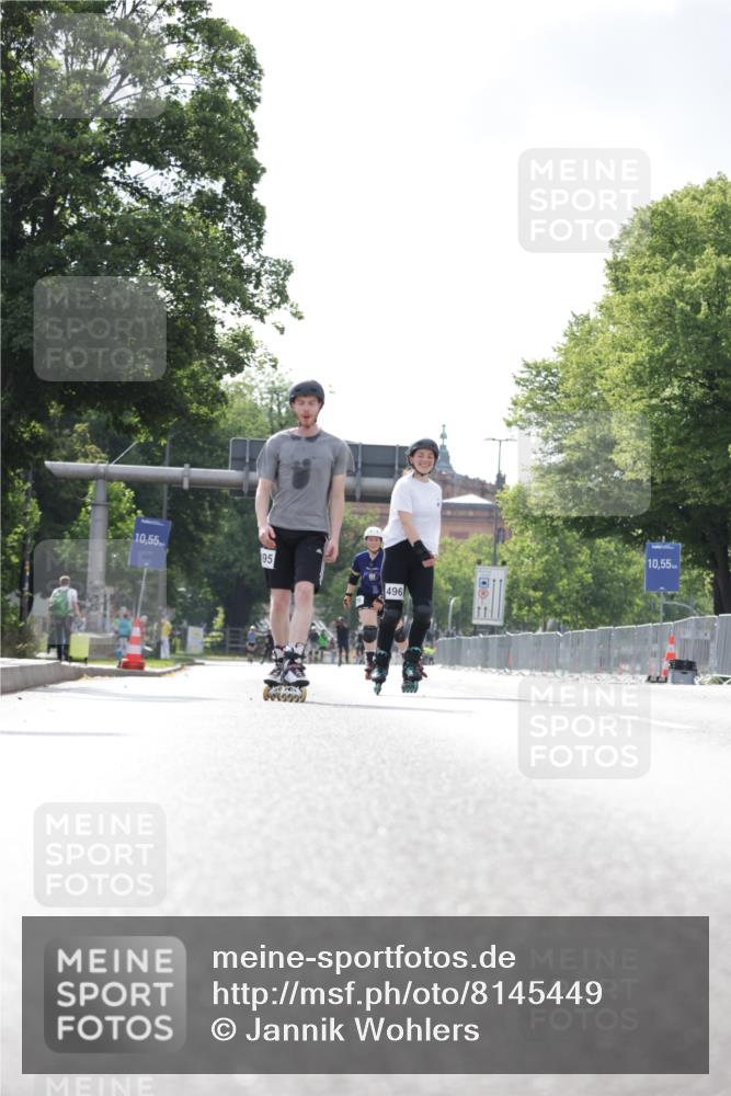 29.06.2025 - hella hamburg halbmarathon Jannik Wohlers http://msf.ph/oto/8145449 29.06.2025 09:08:34 Lombardsbrücke  meine-sportfotos.de