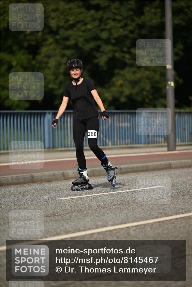 29.06.2025 - hella hamburg halbmarathon Dr. Thomas Lammeyer http://msf.ph/oto/8145467 29.06.2025 09:14:10 Kennedybrücke  meine-sportfotos.de