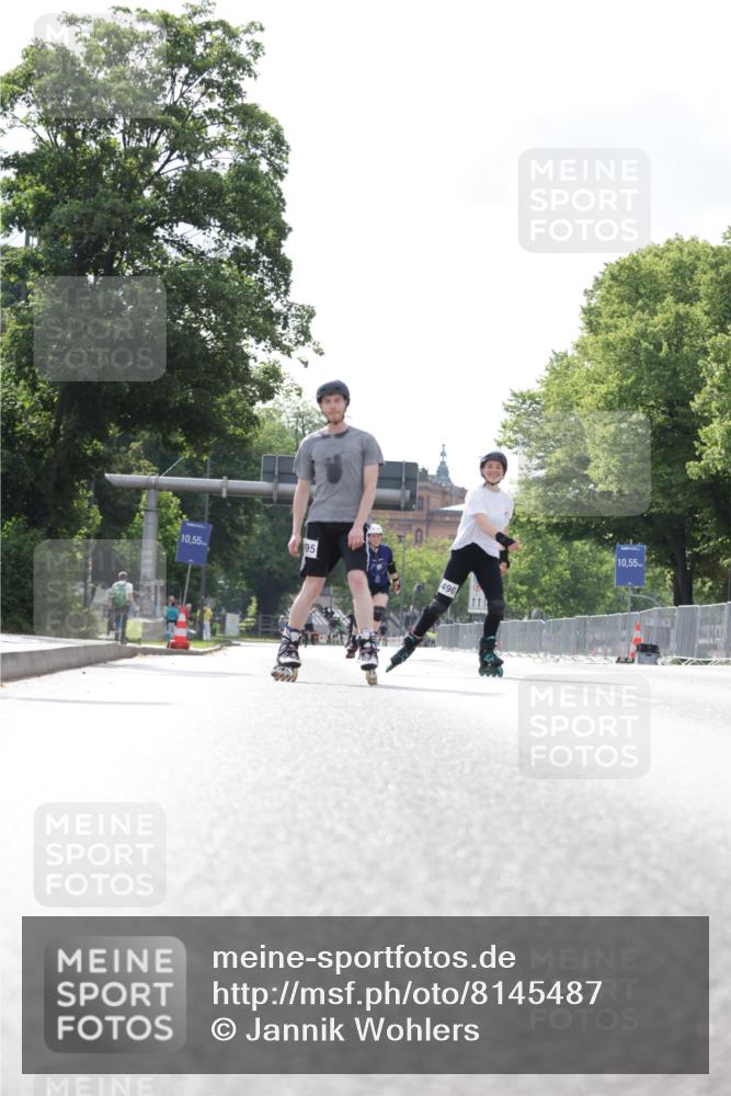 29.06.2025 - hella hamburg halbmarathon Jannik Wohlers http://msf.ph/oto/8145487 29.06.2025 09:08:34 Lombardsbrücke  meine-sportfotos.de
