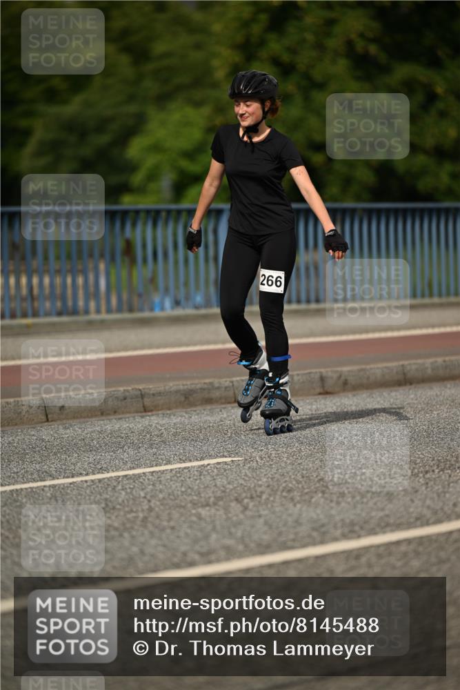29.06.2025 - hella hamburg halbmarathon Dr. Thomas Lammeyer http://msf.ph/oto/8145488 29.06.2025 09:14:11 Kennedybrücke  meine-sportfotos.de