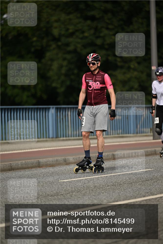 29.06.2025 - hella hamburg halbmarathon Dr. Thomas Lammeyer http://msf.ph/oto/8145499 29.06.2025 09:14:23 Kennedybrücke  meine-sportfotos.de