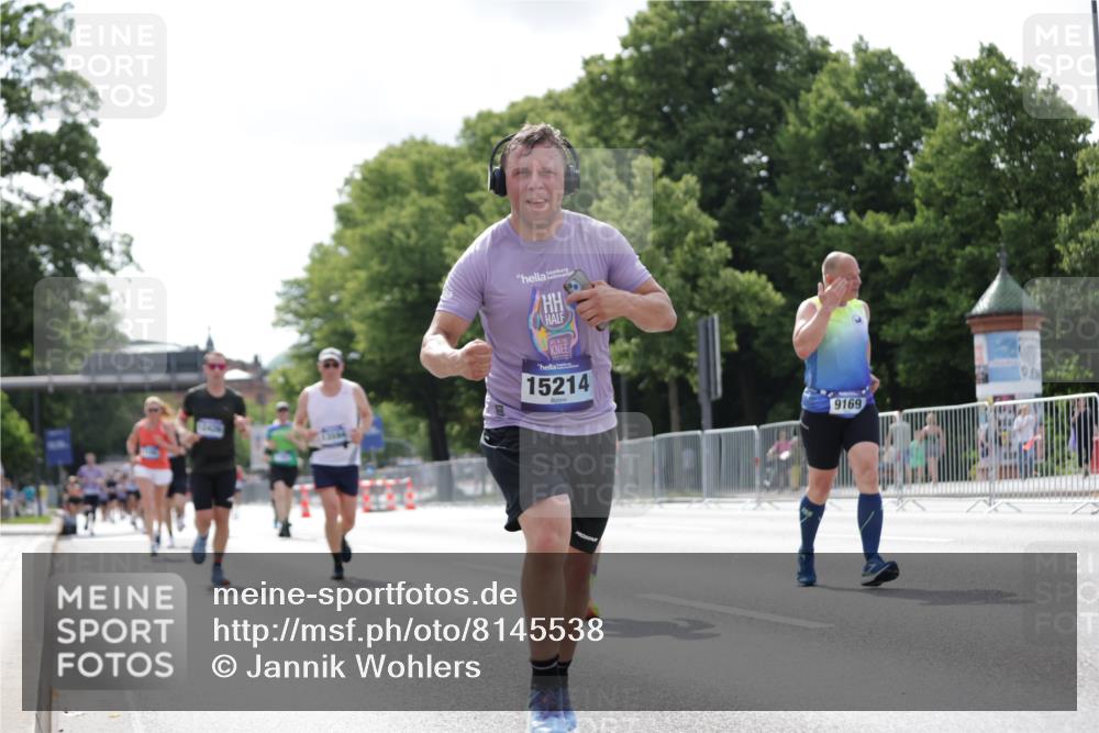 29.06.2025 - hella hamburg halbmarathon Jannik Wohlers http://msf.ph/oto/8145538 29.06.2025 10:10:24 Lombardsbrücke 1166, 1186, 1781, 4389, 5990, 5991, 7250, 9169, 9829, 11355, 11887, 11904, 11905, 12426, 12629, 12790, 13588, 13594, 13825, 14270, 15214, 16808, 17532, 18949 meine-sportfotos.de
