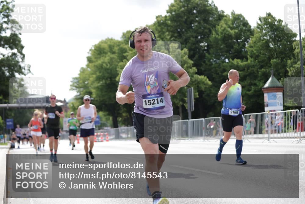 29.06.2025 - hella hamburg halbmarathon Jannik Wohlers http://msf.ph/oto/8145543 29.06.2025 10:10:24 Lombardsbrücke 1166, 1186, 1781, 4389, 5990, 5991, 7250, 9169, 9829, 11355, 11887, 11904, 11905, 12426, 12629, 12790, 13588, 13594, 13825, 14270, 15214, 16808, 17532, 18949 meine-sportfotos.de