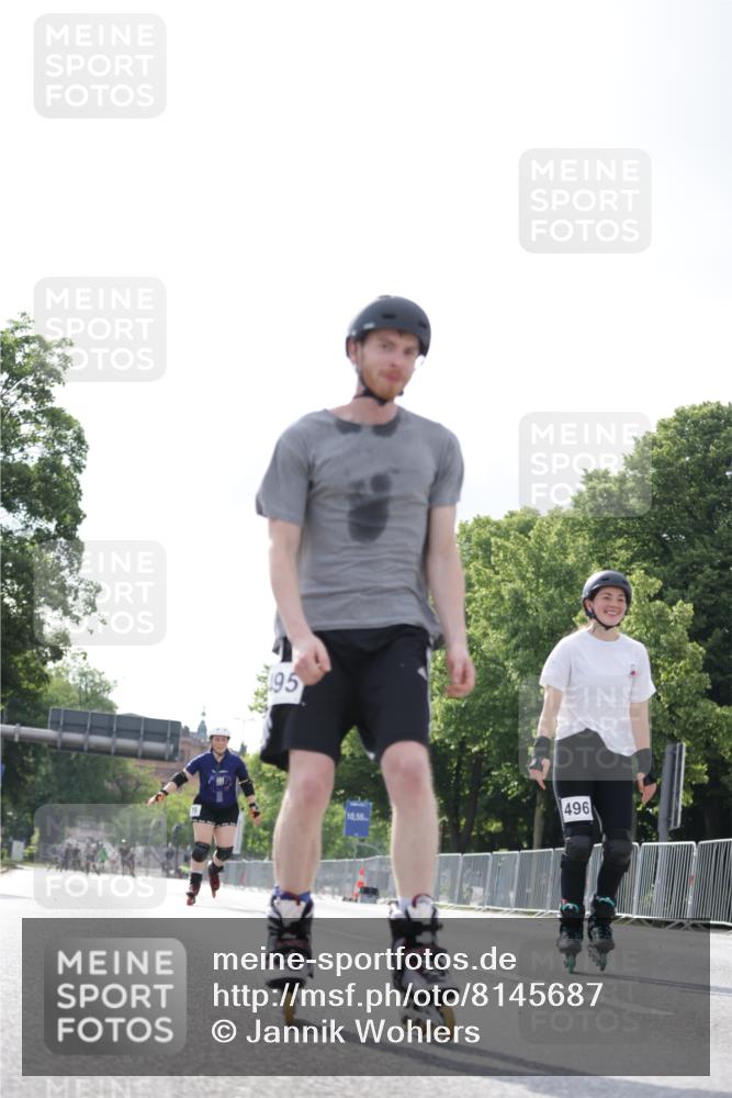 29.06.2025 - hella hamburg halbmarathon Jannik Wohlers http://msf.ph/oto/8145687 29.06.2025 09:08:36 Lombardsbrücke  meine-sportfotos.de