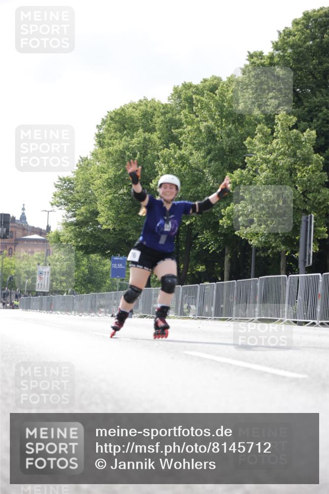 29.06.2025 - hella hamburg halbmarathon Jannik Wohlers http://msf.ph/oto/8145712 29.06.2025 09:08:38 Lombardsbrücke  meine-sportfotos.de