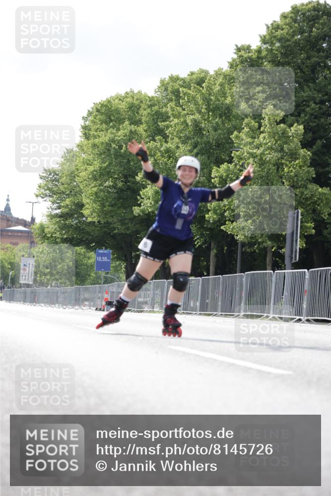 29.06.2025 - hella hamburg halbmarathon Jannik Wohlers http://msf.ph/oto/8145726 29.06.2025 09:08:38 Lombardsbrücke  meine-sportfotos.de