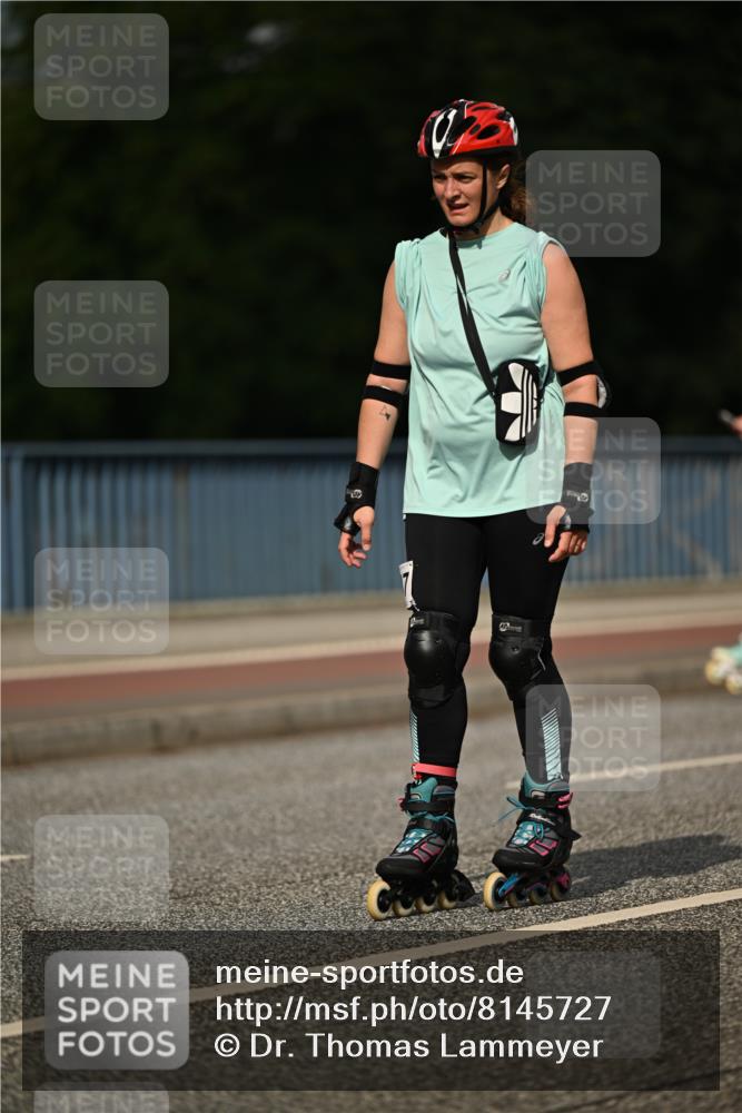 29.06.2025 - hella hamburg halbmarathon Dr. Thomas Lammeyer http://msf.ph/oto/8145727 29.06.2025 09:14:28 Kennedybrücke  meine-sportfotos.de