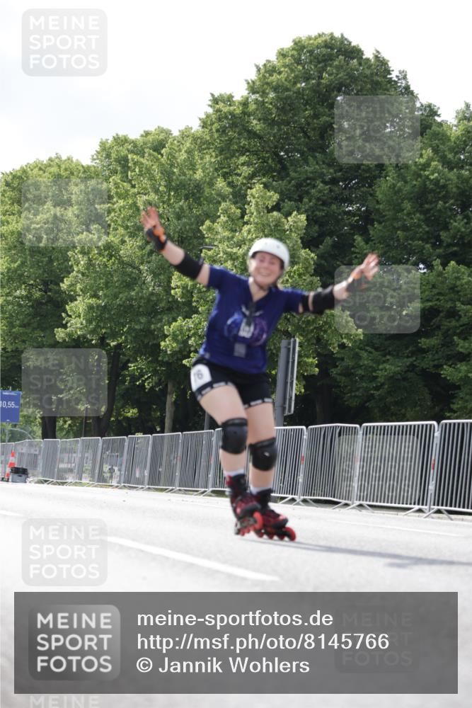29.06.2025 - hella hamburg halbmarathon Jannik Wohlers http://msf.ph/oto/8145766 29.06.2025 09:08:39 Lombardsbrücke  meine-sportfotos.de