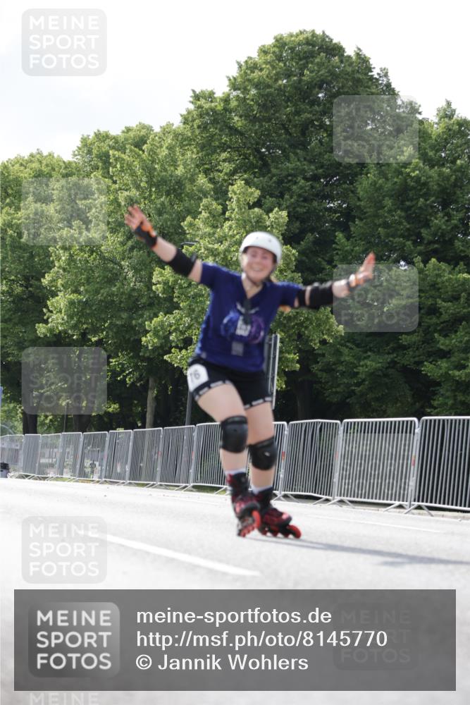 29.06.2025 - hella hamburg halbmarathon Jannik Wohlers http://msf.ph/oto/8145770 29.06.2025 09:08:39 Lombardsbrücke  meine-sportfotos.de