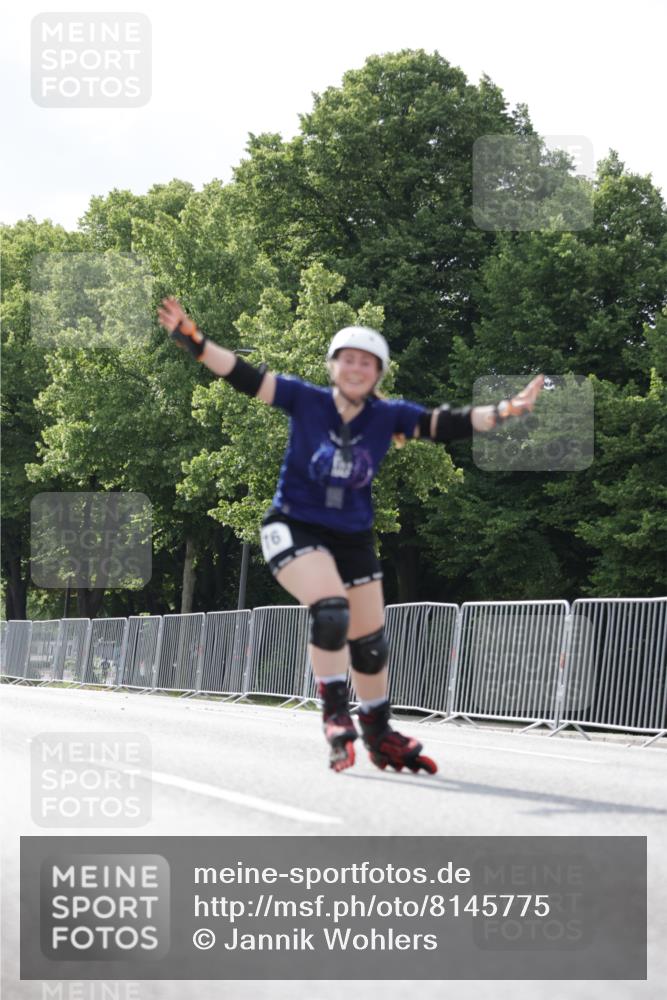 29.06.2025 - hella hamburg halbmarathon Jannik Wohlers http://msf.ph/oto/8145775 29.06.2025 09:08:39 Lombardsbrücke  meine-sportfotos.de