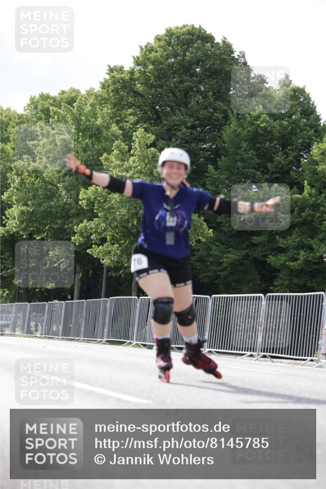 29.06.2025 - hella hamburg halbmarathon Jannik Wohlers http://msf.ph/oto/8145785 29.06.2025 09:08:39 Lombardsbrücke  meine-sportfotos.de
