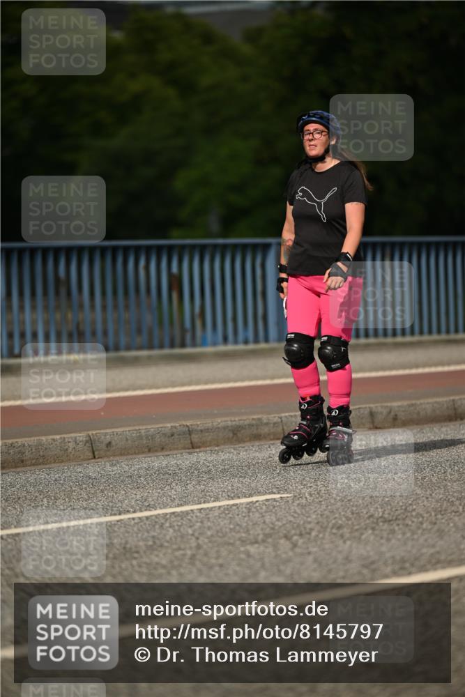 29.06.2025 - hella hamburg halbmarathon Dr. Thomas Lammeyer http://msf.ph/oto/8145797 29.06.2025 09:14:33 Kennedybrücke  meine-sportfotos.de