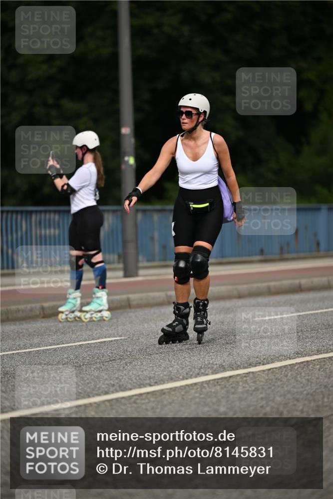 29.06.2025 - hella hamburg halbmarathon Dr. Thomas Lammeyer http://msf.ph/oto/8145831 29.06.2025 09:14:39 Kennedybrücke  meine-sportfotos.de