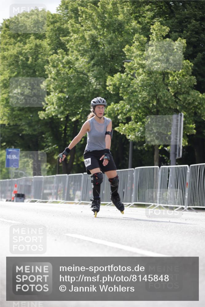 29.06.2025 - hella hamburg halbmarathon Jannik Wohlers http://msf.ph/oto/8145848 29.06.2025 09:08:53 Lombardsbrücke  meine-sportfotos.de