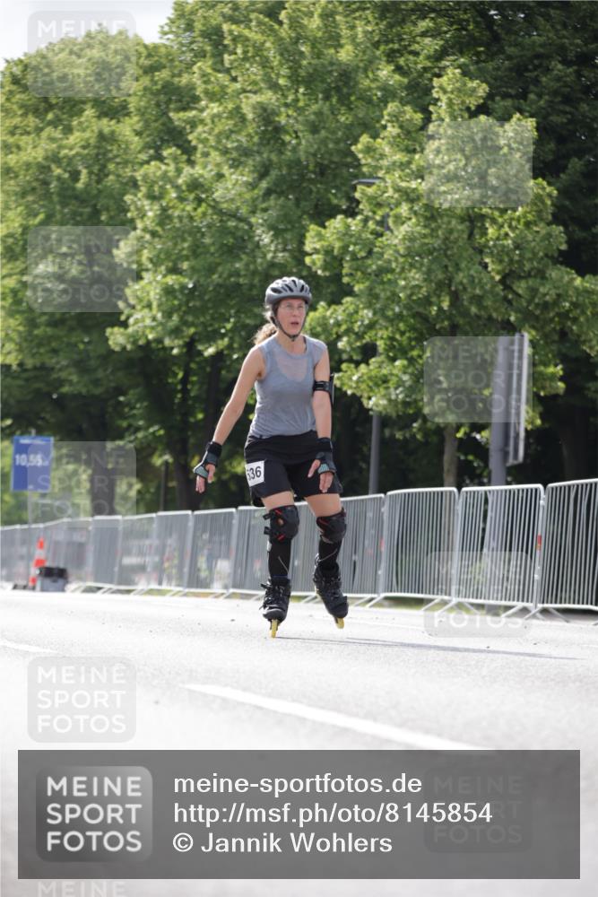 29.06.2025 - hella hamburg halbmarathon Jannik Wohlers http://msf.ph/oto/8145854 29.06.2025 09:08:53 Lombardsbrücke  meine-sportfotos.de