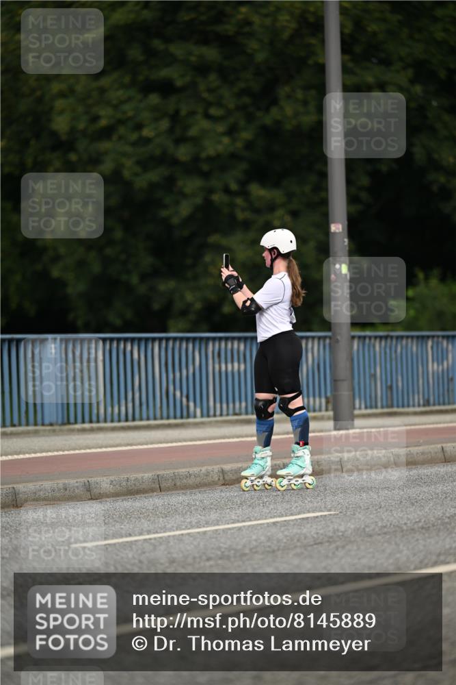 29.06.2025 - hella hamburg halbmarathon Dr. Thomas Lammeyer http://msf.ph/oto/8145889 29.06.2025 09:14:44 Kennedybrücke  meine-sportfotos.de