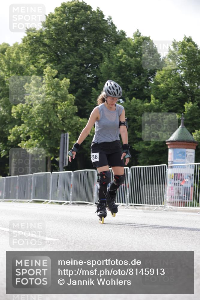 29.06.2025 - hella hamburg halbmarathon Jannik Wohlers http://msf.ph/oto/8145913 29.06.2025 09:08:54 Lombardsbrücke  meine-sportfotos.de