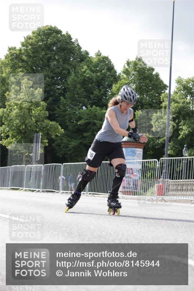 29.06.2025 - hella hamburg halbmarathon Jannik Wohlers http://msf.ph/oto/8145944 29.06.2025 09:08:54 Lombardsbrücke  meine-sportfotos.de