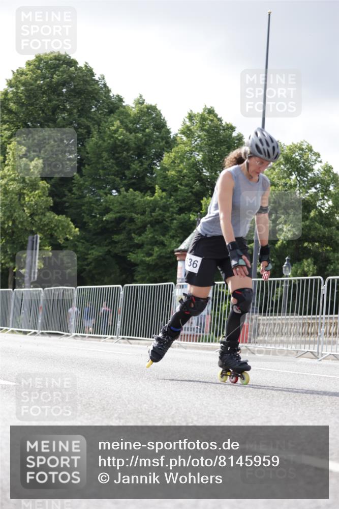 29.06.2025 - hella hamburg halbmarathon Jannik Wohlers http://msf.ph/oto/8145959 29.06.2025 09:08:55 Lombardsbrücke  meine-sportfotos.de