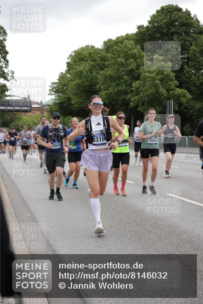 29.06.2025 - hella hamburg halbmarathon Jannik Wohlers http://msf.ph/oto/8146032 29.06.2025 10:47:28 Lombardsbrücke 1045, 1246, 1392, 1618, 1639, 1926, 2163, 2197, 2491, 2545, 2704, 2790, 3049, 4856, 5886, 7240, 7427, 7916, 8077, 8310, 8774, 9356, 9696, 9697, 10658, 10777, 10991, 11802, 11909, 11923, 12157, 12412, 12431, 12432, 12480, 12582, 13399, 14222, 14800, 15030, 15357, 15541, 15688, 15730, 16305, 16356, 17562, 17563, 19062 meine-sportfotos.de