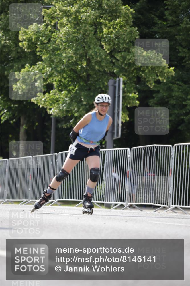 29.06.2025 - hella hamburg halbmarathon Jannik Wohlers http://msf.ph/oto/8146141 29.06.2025 09:09:01 Lombardsbrücke  meine-sportfotos.de
