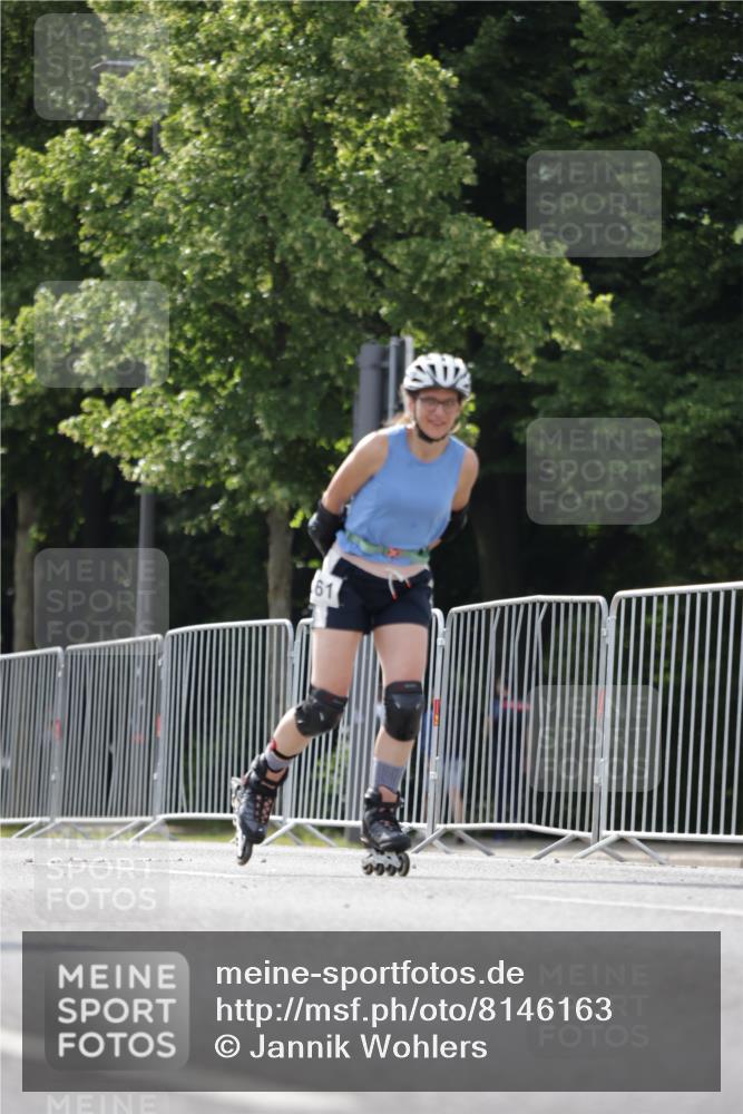 29.06.2025 - hella hamburg halbmarathon Jannik Wohlers http://msf.ph/oto/8146163 29.06.2025 09:09:01 Lombardsbrücke  meine-sportfotos.de