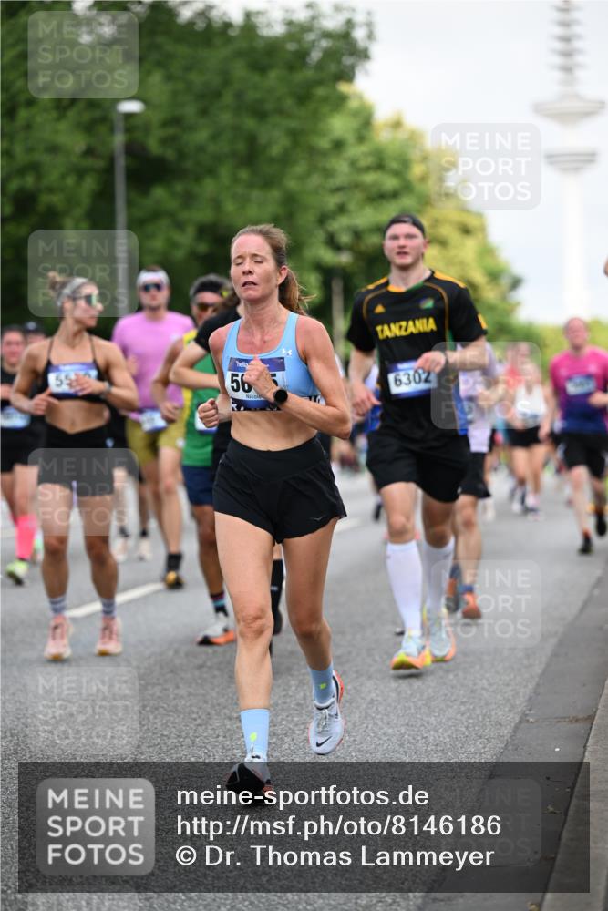 29.06.2025 - hella hamburg halbmarathon Dr. Thomas Lammeyer http://msf.ph/oto/8146186 29.06.2025 10:05:35 Kennedybrücke 1526, 1653, 1722, 1724, 2091, 2167, 2490, 2806, 2936, 2957, 3425, 3663, 3976, 4319, 4322, 4370, 5675, 6087, 6281, 0000, 6302, 6921, 6924, 7287, 7658, 7846, 8030, 8046, 8191, 8392, 8578, 8632, 8822, 8926, 10074, 10281, 10301, 10576, 10915, 11043 meine-sportfotos.de