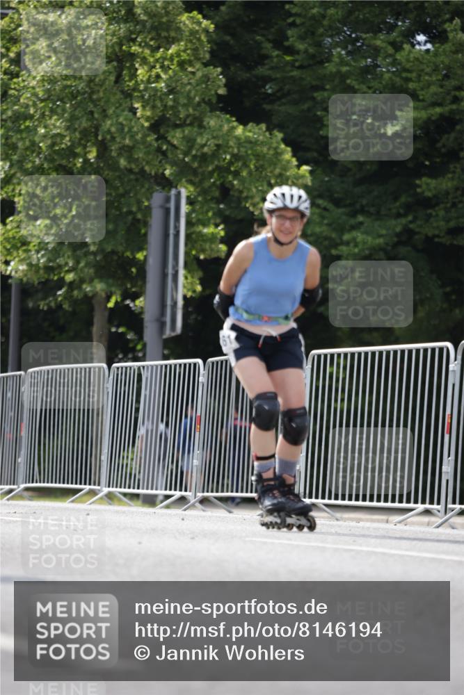 29.06.2025 - hella hamburg halbmarathon Jannik Wohlers http://msf.ph/oto/8146194 29.06.2025 09:09:01 Lombardsbrücke  meine-sportfotos.de