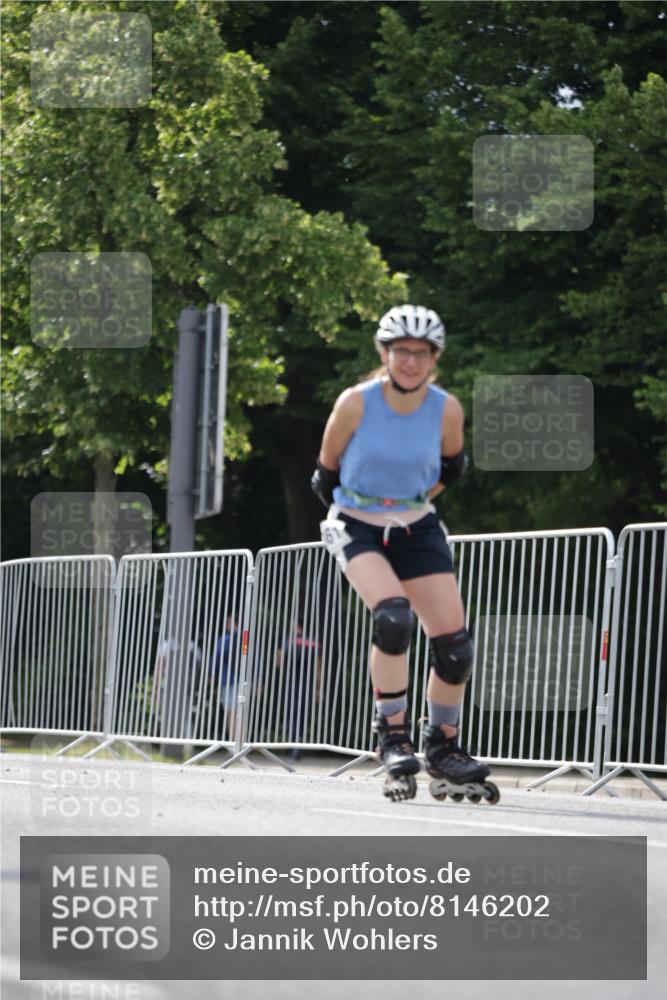 29.06.2025 - hella hamburg halbmarathon Jannik Wohlers http://msf.ph/oto/8146202 29.06.2025 09:09:01 Lombardsbrücke  meine-sportfotos.de