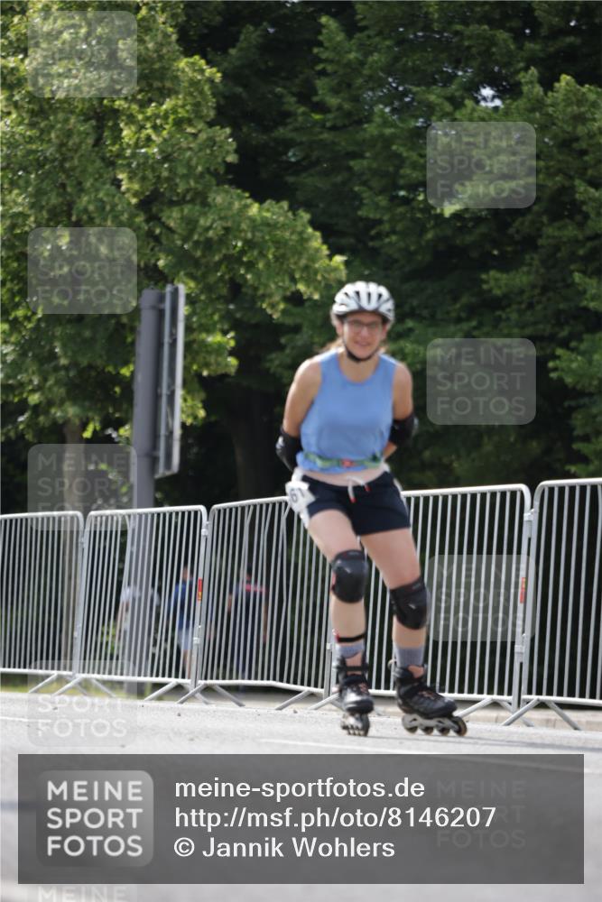 29.06.2025 - hella hamburg halbmarathon Jannik Wohlers http://msf.ph/oto/8146207 29.06.2025 09:09:01 Lombardsbrücke  meine-sportfotos.de