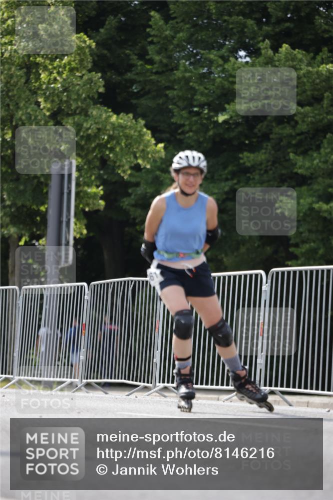 29.06.2025 - hella hamburg halbmarathon Jannik Wohlers http://msf.ph/oto/8146216 29.06.2025 09:09:01 Lombardsbrücke  meine-sportfotos.de