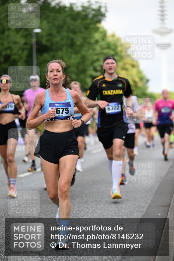 29.06.2025 - hella hamburg halbmarathon Dr. Thomas Lammeyer http://msf.ph/oto/8146232 29.06.2025 10:05:35 Kennedybrücke 1526, 1653, 1722, 1724, 2091, 2167, 2490, 2806, 2936, 2957, 3425, 3663, 3976, 4319, 4322, 4370, 5675, 6087, 6281, 0000, 6302, 6921, 6924, 7287, 7658, 7846, 8030, 8046, 8191, 8392, 8578, 8632, 8822, 8926, 10074, 10281, 10301, 10576, 10915, 11043 meine-sportfotos.de