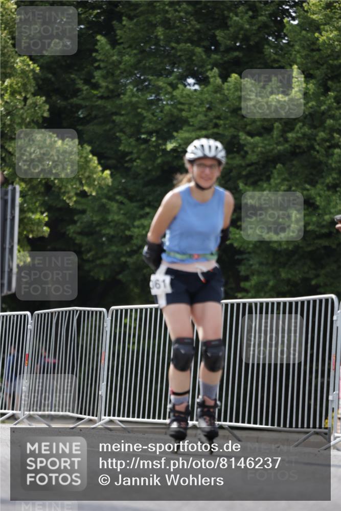 29.06.2025 - hella hamburg halbmarathon Jannik Wohlers http://msf.ph/oto/8146237 29.06.2025 09:09:02 Lombardsbrücke  meine-sportfotos.de