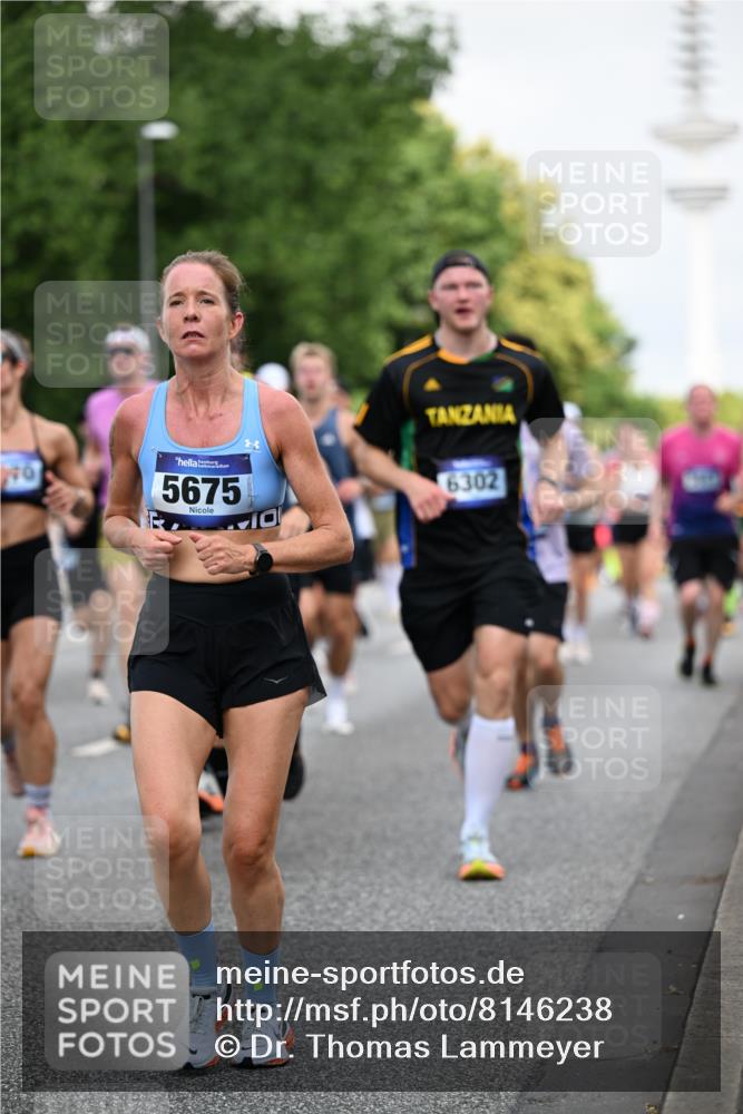 29.06.2025 - hella hamburg halbmarathon Dr. Thomas Lammeyer http://msf.ph/oto/8146238 29.06.2025 10:05:35 Kennedybrücke 1526, 1653, 1722, 1724, 2091, 2167, 2490, 2806, 2936, 2957, 3425, 3663, 3976, 4319, 4322, 4370, 5675, 6087, 6281, 0000, 6302, 6921, 6924, 7287, 7658, 7846, 8030, 8046, 8191, 8392, 8578, 8632, 8822, 8926, 10074, 10281, 10301, 10576, 10915, 11043 meine-sportfotos.de
