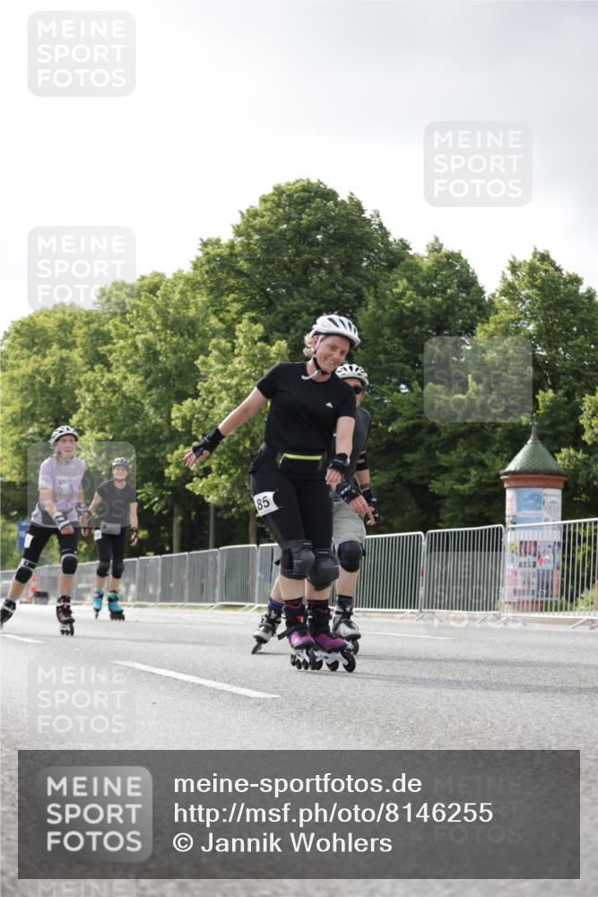 29.06.2025 - hella hamburg halbmarathon Jannik Wohlers http://msf.ph/oto/8146255 29.06.2025 09:09:04 Lombardsbrücke  meine-sportfotos.de