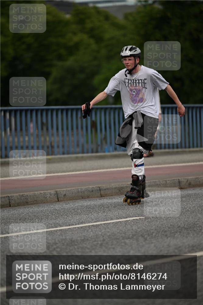 29.06.2025 - hella hamburg halbmarathon Dr. Thomas Lammeyer http://msf.ph/oto/8146274 29.06.2025 09:16:42 Kennedybrücke  meine-sportfotos.de