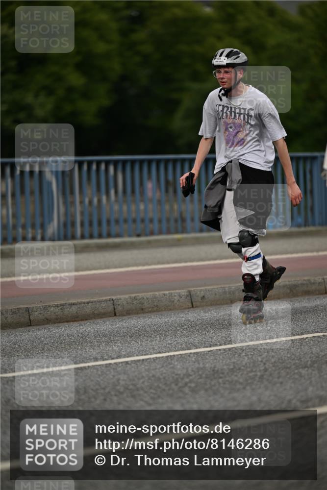 29.06.2025 - hella hamburg halbmarathon Dr. Thomas Lammeyer http://msf.ph/oto/8146286 29.06.2025 09:16:42 Kennedybrücke  meine-sportfotos.de