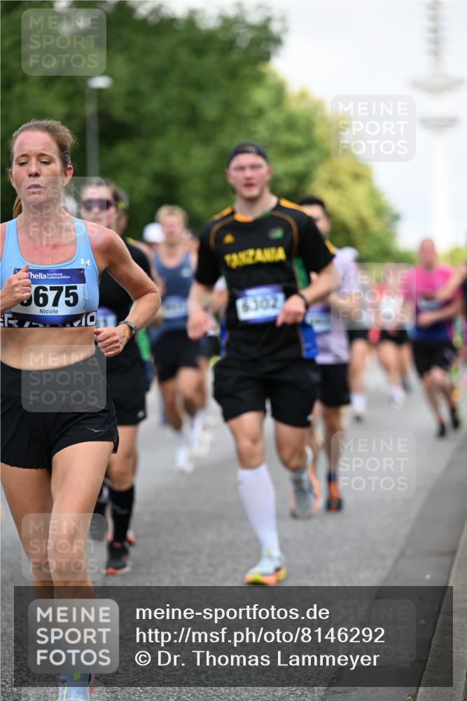 29.06.2025 - hella hamburg halbmarathon Dr. Thomas Lammeyer http://msf.ph/oto/8146292 29.06.2025 10:05:35 Kennedybrücke 1526, 1653, 1722, 1724, 2091, 2167, 2490, 2806, 2936, 2957, 3425, 3663, 3976, 4319, 4322, 4370, 5675, 6087, 6281, 0000, 6302, 6921, 6924, 7287, 7658, 7846, 8030, 8046, 8191, 8392, 8578, 8632, 8822, 8926, 10074, 10281, 10301, 10576, 10915, 11043 meine-sportfotos.de