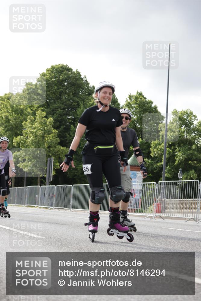 29.06.2025 - hella hamburg halbmarathon Jannik Wohlers http://msf.ph/oto/8146294 29.06.2025 09:09:04 Lombardsbrücke  meine-sportfotos.de