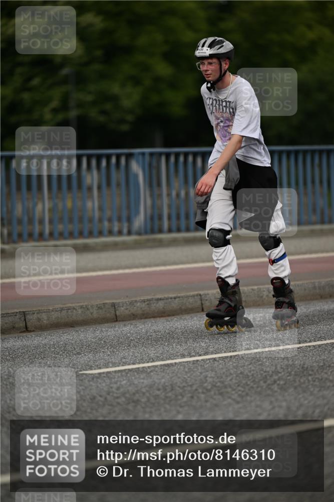 29.06.2025 - hella hamburg halbmarathon Dr. Thomas Lammeyer http://msf.ph/oto/8146310 29.06.2025 09:16:42 Kennedybrücke  meine-sportfotos.de
