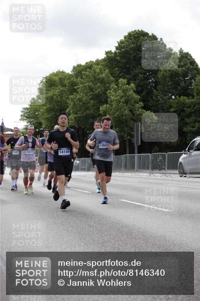 29.06.2025 - hella hamburg halbmarathon Jannik Wohlers http://msf.ph/oto/8146340 29.06.2025 10:10:52 Lombardsbrücke 1723, 2868, 3837, 5254, 7271, 8171, 8206, 8207, 8368, 8561, 9119, 10196, 10372, 11149, 11755, 12286, 12836, 13603, 14022, 14149, 15009, 15252, 15908, 16383, 17142, 17500, 17787, 18382, 19172, 19241 meine-sportfotos.de
