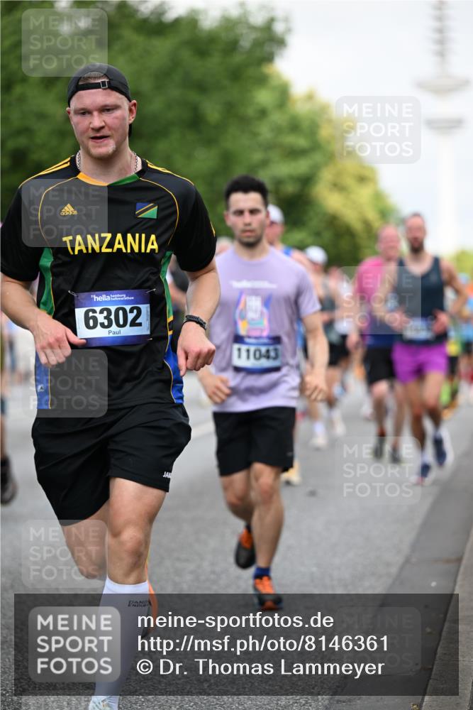 29.06.2025 - hella hamburg halbmarathon Dr. Thomas Lammeyer http://msf.ph/oto/8146361 29.06.2025 10:05:37 Kennedybrücke 1464, 1526, 1653, 1722, 1724, 2091, 2167, 2490, 2591, 2806, 2957, 3039, 3425, 3663, 3976, 4319, 4322, 4370, 5602, 5603, 5675, 6087, 6281, 0000, 6302, 6921, 7189, 7223, 7287, 7658, 7846, 8030, 8046, 8191, 8392, 8578, 8632, 8822, 8926, 9230, 10074, 10281, 10301, 10576, 10915, 11043 meine-sportfotos.de