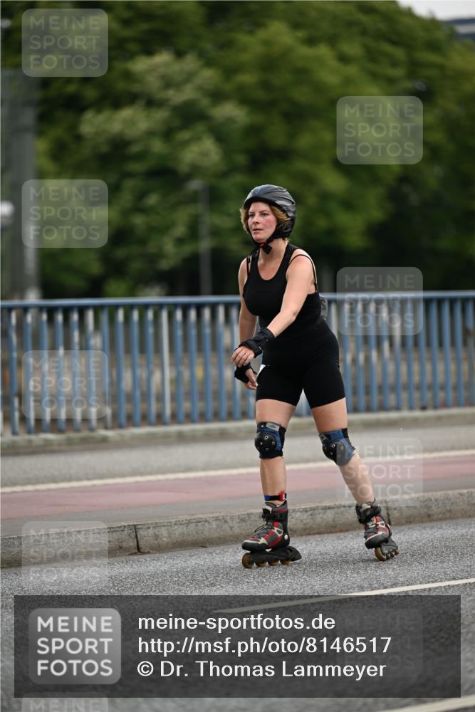 29.06.2025 - hella hamburg halbmarathon Dr. Thomas Lammeyer http://msf.ph/oto/8146517 29.06.2025 09:17:54 Kennedybrücke  meine-sportfotos.de