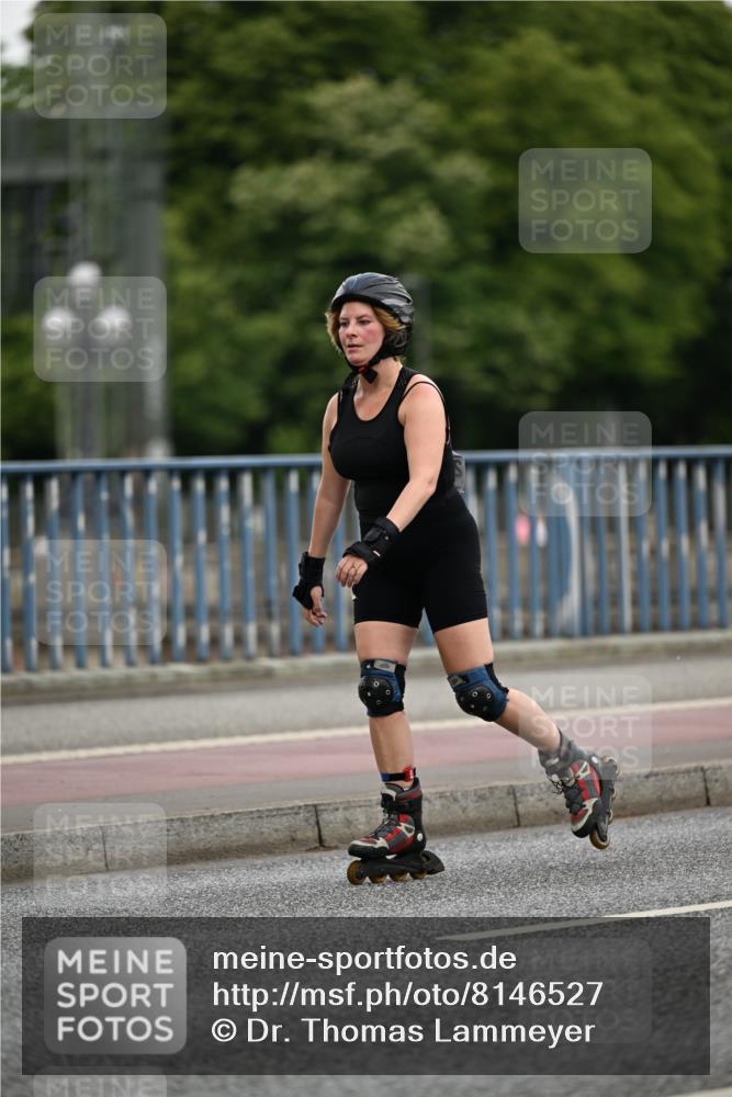 29.06.2025 - hella hamburg halbmarathon Dr. Thomas Lammeyer http://msf.ph/oto/8146527 29.06.2025 09:17:54 Kennedybrücke  meine-sportfotos.de