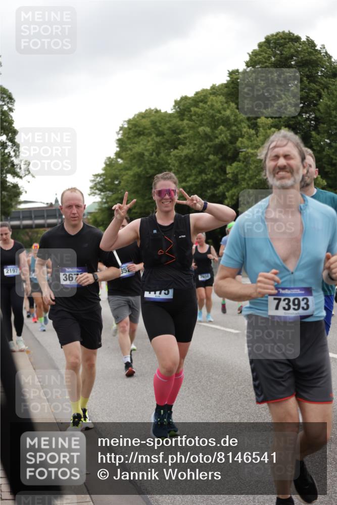 29.06.2025 - hella hamburg halbmarathon Jannik Wohlers http://msf.ph/oto/8146541 29.06.2025 10:47:46 Lombardsbrücke 1157, 1174, 1175, 1645, 1701, 2037, 2163, 2418, 2650, 2756, 2958, 3320, 3468, 3504, 3679, 3933, 4327, 4588, 5585, 5781, 5952, 6143, 7393, 7394, 7532, 7916, 8521, 9356, 9775, 9921, 10145, 10777, 10794, 11548, 11742, 11781, 12104, 12157, 12439, 12480, 12932, 13377, 13529, 13675, 13861, 14050, 15357, 15743, 16141, 16722, 16965, 17325, 17339, 17562, 17563, 17957, 18001, 18248, 18262, 18352, 18480, 19101 meine-sportfotos.de