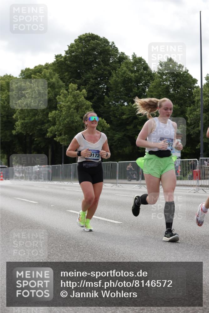 29.06.2025 - hella hamburg halbmarathon Jannik Wohlers http://msf.ph/oto/8146572 29.06.2025 10:11:00 Lombardsbrücke 1723, 1866, 3837, 5254, 8115, 8171, 8206, 8207, 8368, 9119, 10196, 10372, 11149, 11321, 11755, 12286, 13603, 13939, 14008, 14149, 15252, 15797, 15908, 16383, 17787, 18382, 19172, 19241 meine-sportfotos.de