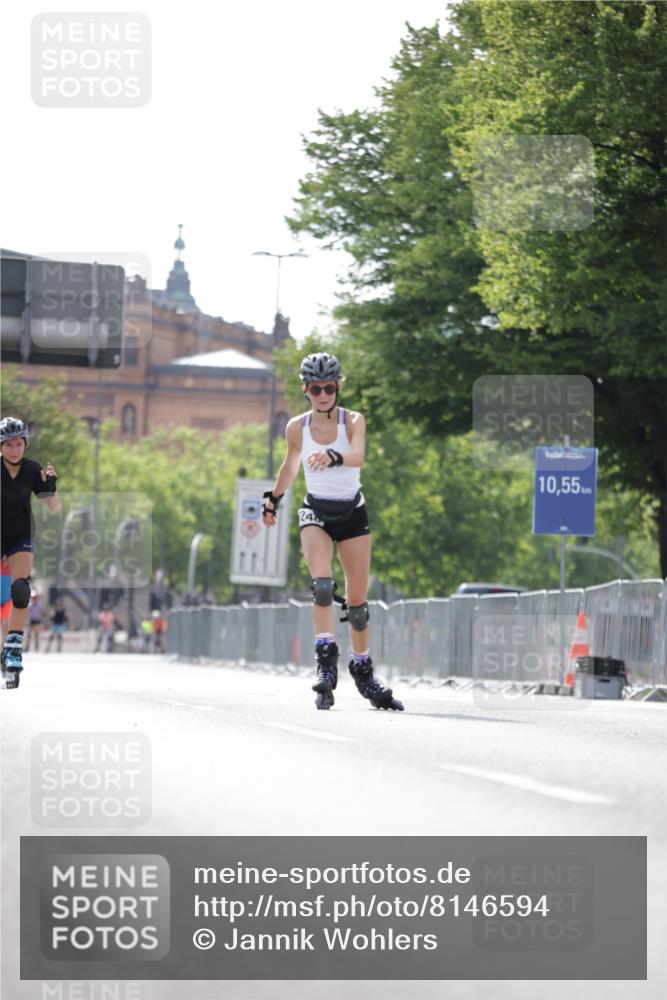 29.06.2025 - hella hamburg halbmarathon Jannik Wohlers http://msf.ph/oto/8146594 29.06.2025 09:09:15 Lombardsbrücke  meine-sportfotos.de